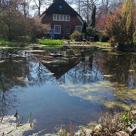 De Geheime Tuin - Uitzicht Bed & Breakfast เอเปอ ภายนอก รูปภาพ